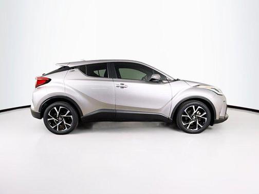 2020 Toyota C-HR XLE