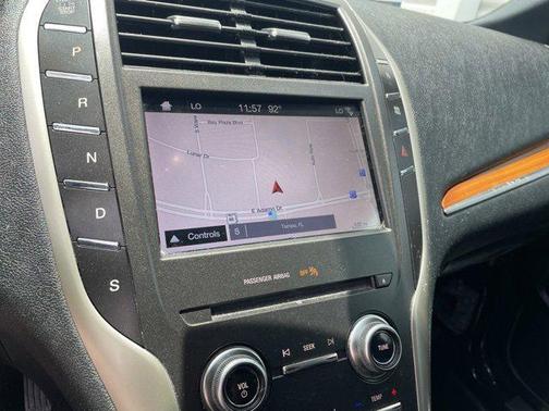 2019 Lincoln MKC Select