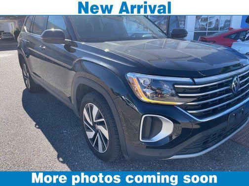 2024 Volkswagen Atlas 2.0T SE w/Technology 4MOTION