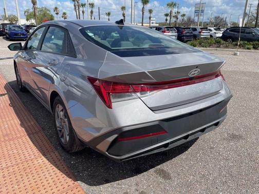 2025 Hyundai ELANTRA HEV Blue