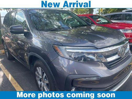 Gray 2021 Honda Pilot 2WD EX