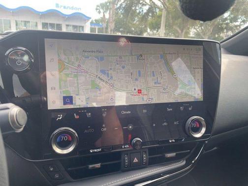 2025 Lexus NX 450h+ F SPORT Handling