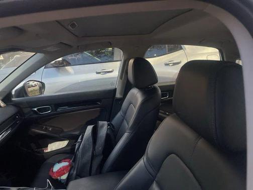 2022 Honda Civic EX-L