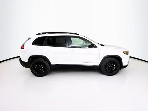 2023 Jeep Cherokee Altitude