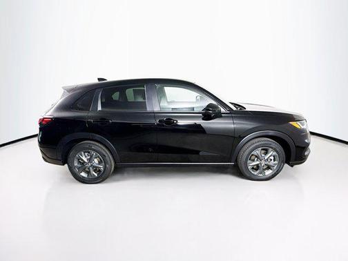 Crystal Black Pearl 2026 Honda HR-V LX