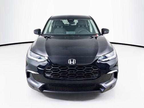 Crystal Black Pearl 2026 Honda HR-V LX