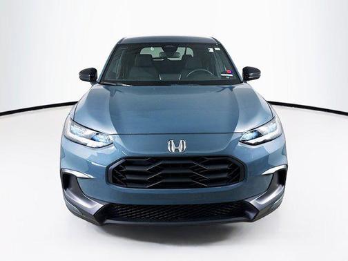 2025 Honda HR-V 2WD Sport