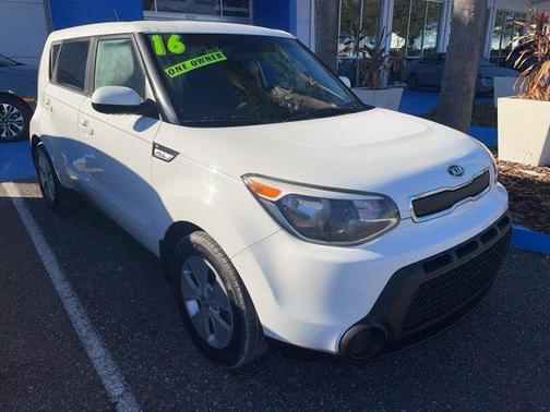 2016 Kia Soul Base