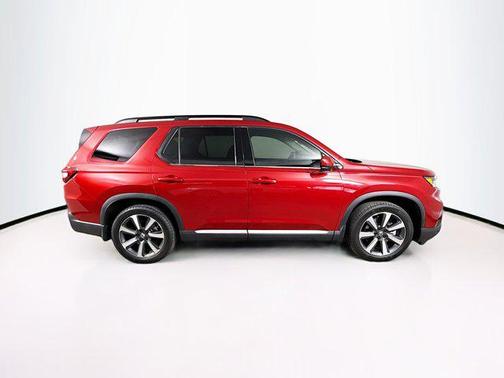 2023 Honda Pilot Touring 8-Passenger