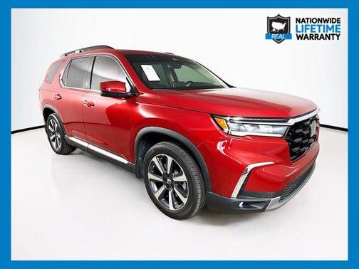 2023 Honda Pilot Touring 8-Passenger