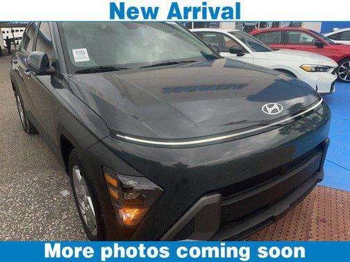 2024 Hyundai KONA SE