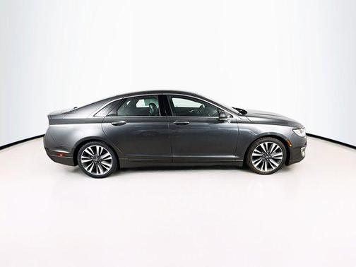 2018 Lincoln MKZ Select