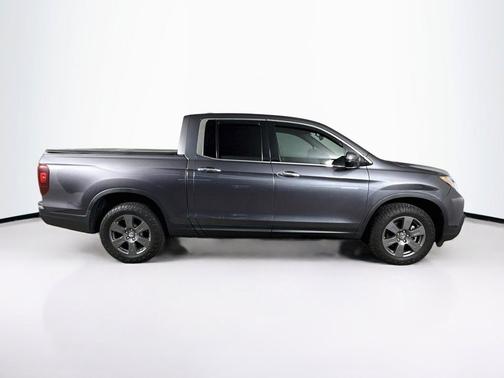 Modern Steel Metallic 2020 Honda Ridgeline RTL-E