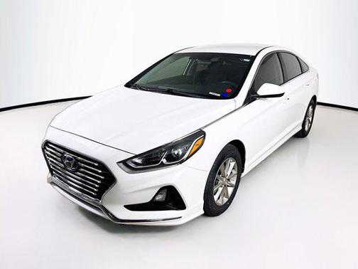 Quartz White Pearl 2019 Hyundai SONATA SE