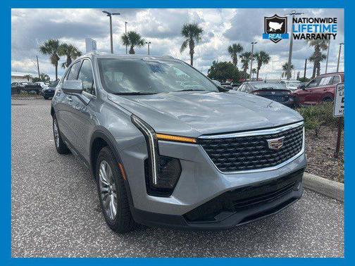 2024 Cadillac XT4 Premium Luxury