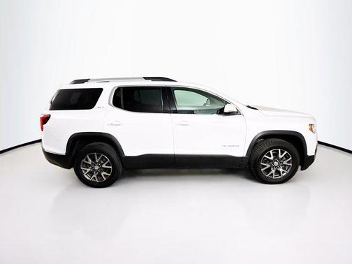 2023 GMC Acadia FWD SLT