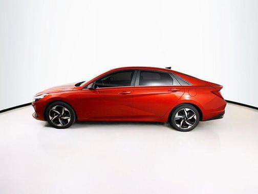 2021 Hyundai ELANTRA Limited