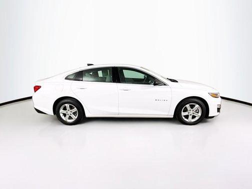 2022 Chevrolet Malibu 1LS