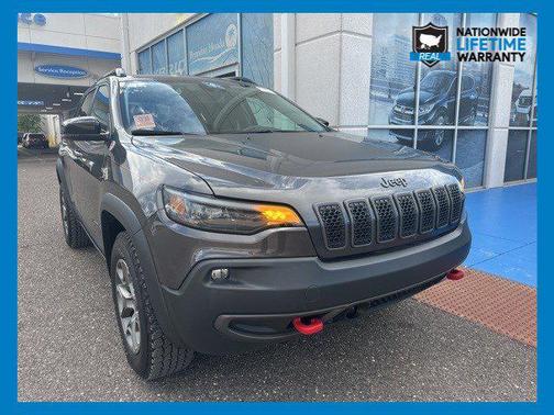 2022 Jeep Cherokee Trailhawk
