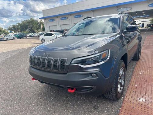 2022 Jeep Cherokee Trailhawk