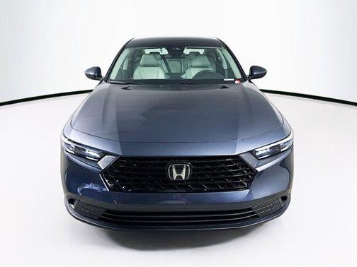 2025 Honda Accord LX 1.5T