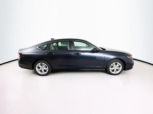 2025 Honda Accord LX 1.5T