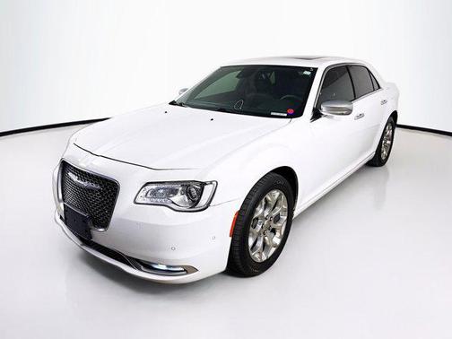 2016 Chrysler 300C Platinum