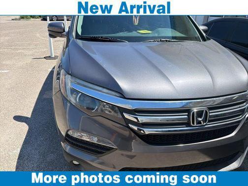Gray 2018 Honda Pilot EX-L