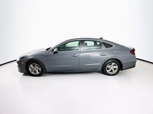 2020 Hyundai SONATA SE