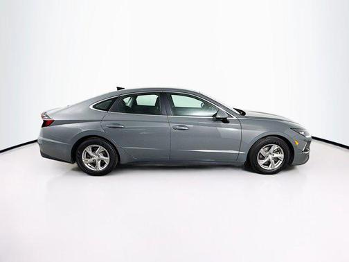 2020 Hyundai SONATA SE
