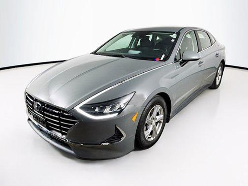 2020 Hyundai SONATA SE
