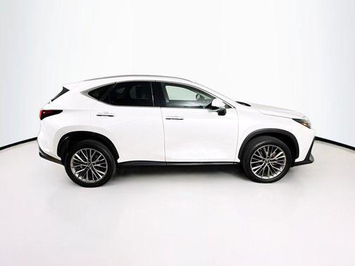 2022 Lexus NX 350h Premium