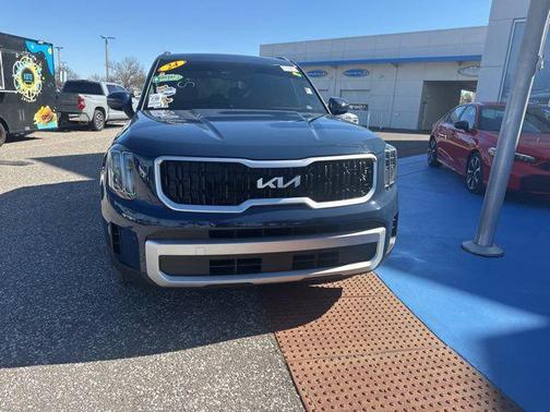 2024 Kia Telluride EX
