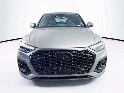 2023 Audi Q5 45 S line Prestige