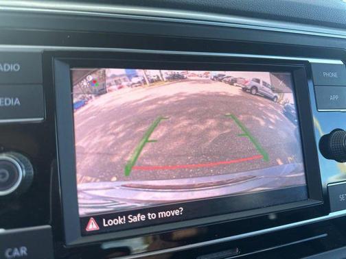 2018 Volkswagen Atlas 2.0T S