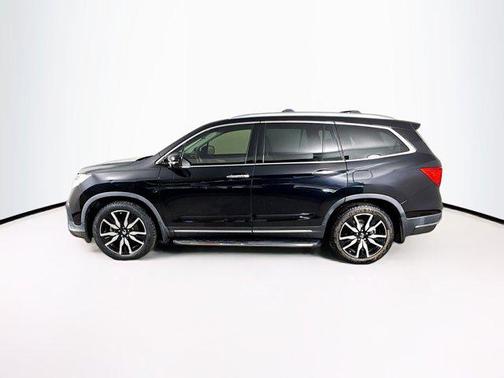 2019 Honda Pilot Touring 8-Passenger