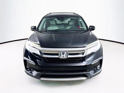 2019 Honda Pilot Touring 8-Passenger