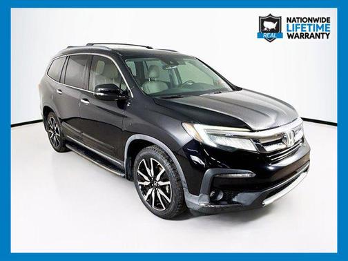 2019 Honda Pilot Touring 8-Passenger