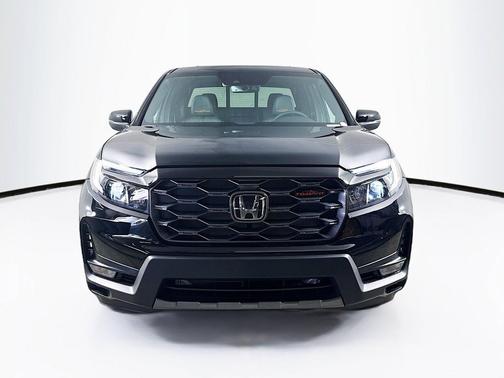 Crystal Black Pearl 2026 Honda Ridgeline TrailSport