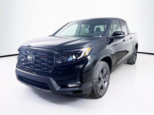 Crystal Black Pearl 2026 Honda Ridgeline TrailSport