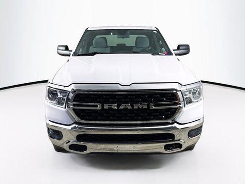 Bright White Clearcoat 2023 RAM 1500 Big Horn/Lone Star