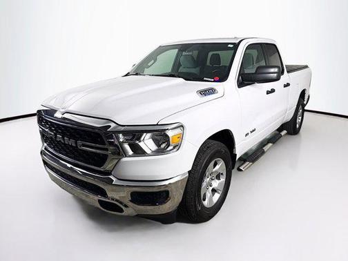 Bright White Clearcoat 2023 RAM 1500 Big Horn/Lone Star