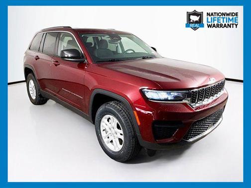 2023 Jeep Grand Cherokee Laredo