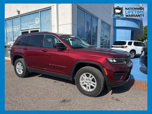 2023 Jeep Grand Cherokee Laredo