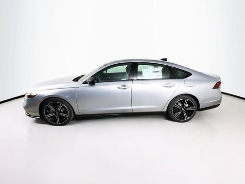 Solar Silver Metallic 2026 Honda Accord SE