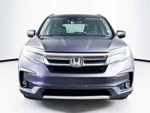 Modern Steel Metallic 2020 Honda Pilot Touring 8-Passenger
