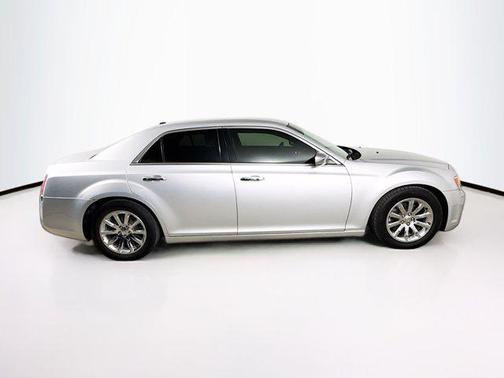 2012 Chrysler 300 S