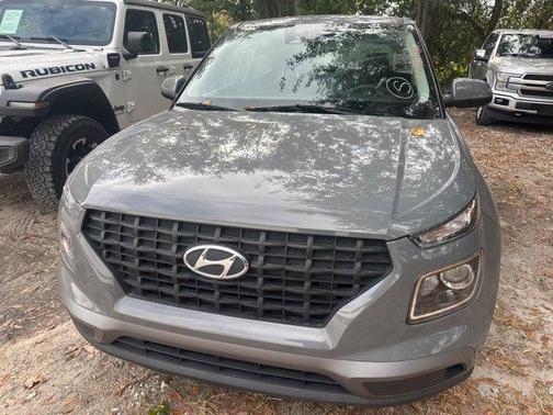 2021 Hyundai VENUE SE
