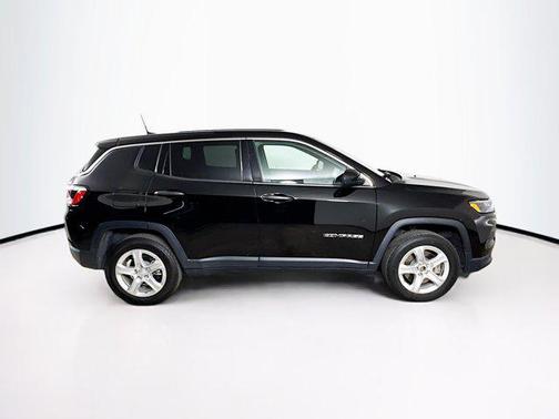 2023 Jeep Compass Sport