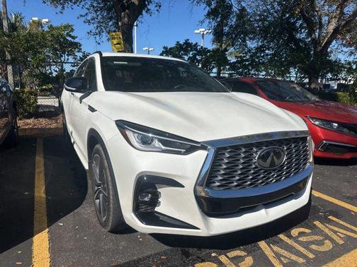 2024 INFINITI QX55 LUXE